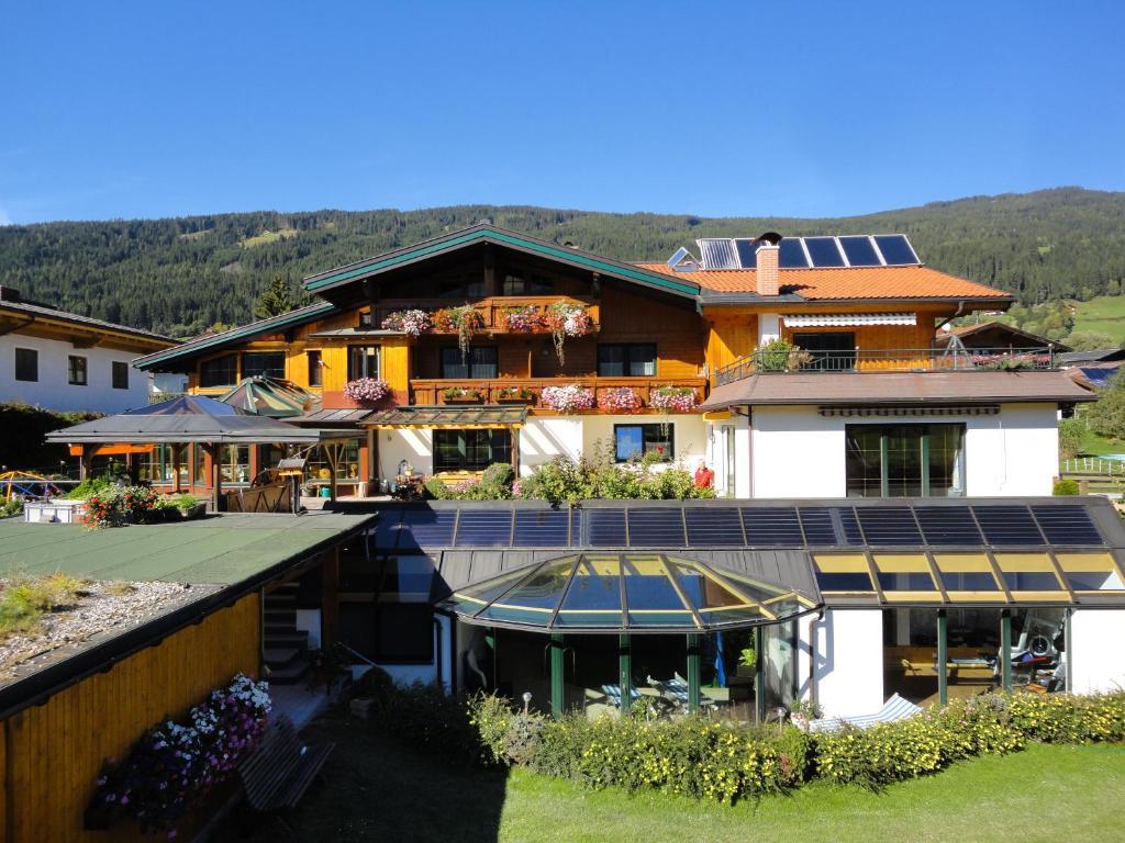 Wellnesshaus Reichelt Aparthotel Radstadt Exterior photo